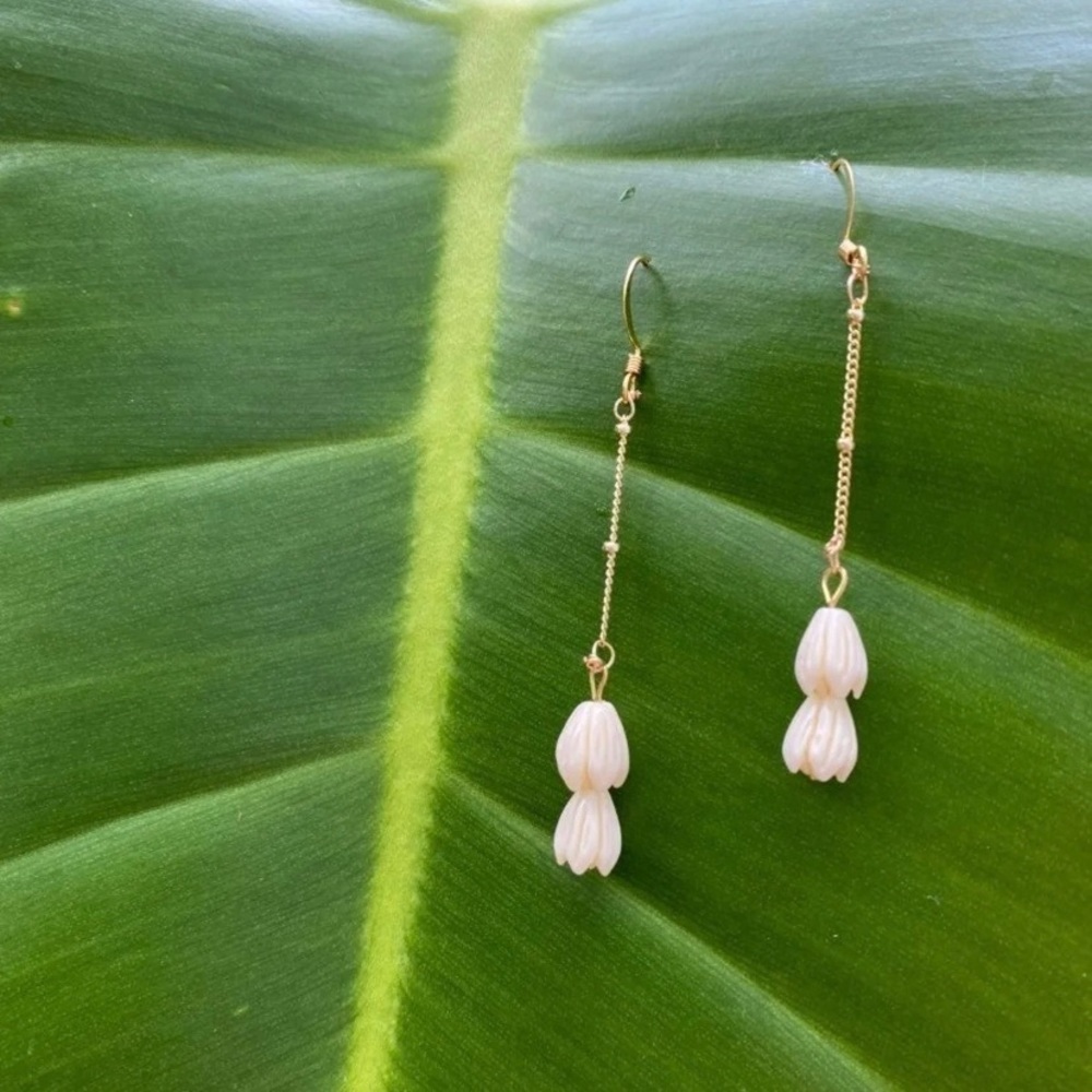 LAST ONE Vintage pikake double dangle earring